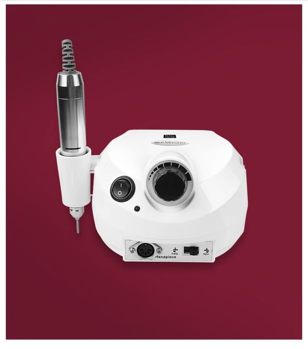 Устройство за полиране на нокти и оформяне на маникюр