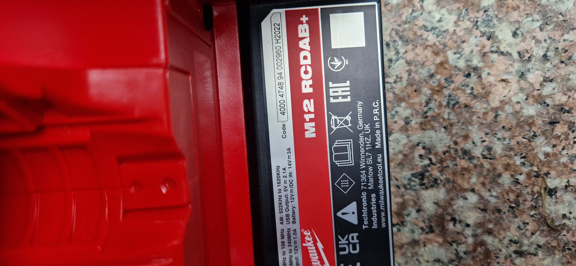 Milwaukee radio de șantier pe acumulator