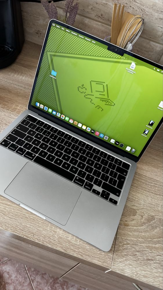 Apple Macbook 13 M2 520 GB 2022