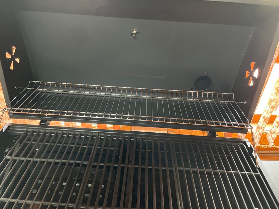 Gratar carbuni nou Polonia