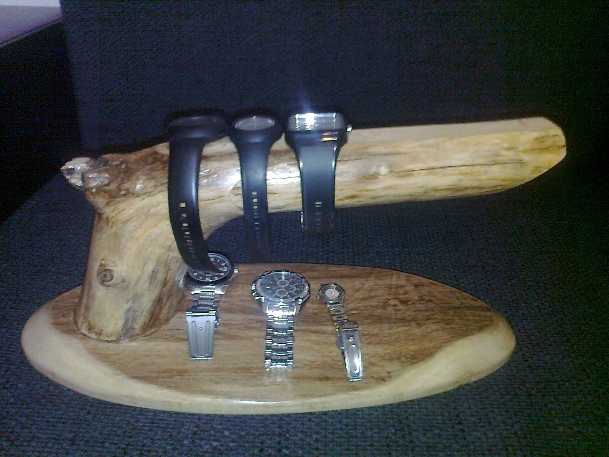 Suport ceas , ceasuri , din lemn