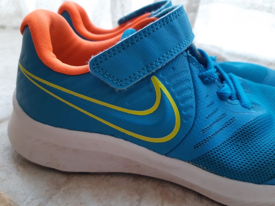 Детски оригинални маратонки NIKE