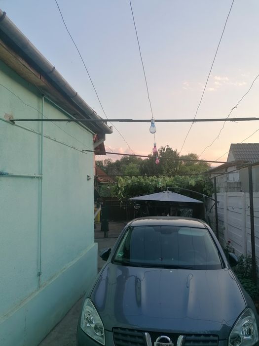 Casa de vânzare 500m toate utilitățile.