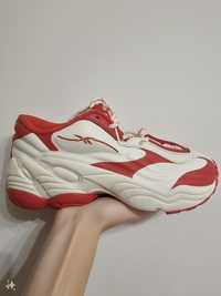 Reebok DMX
Men's Red Dmx Run 6 Sn34