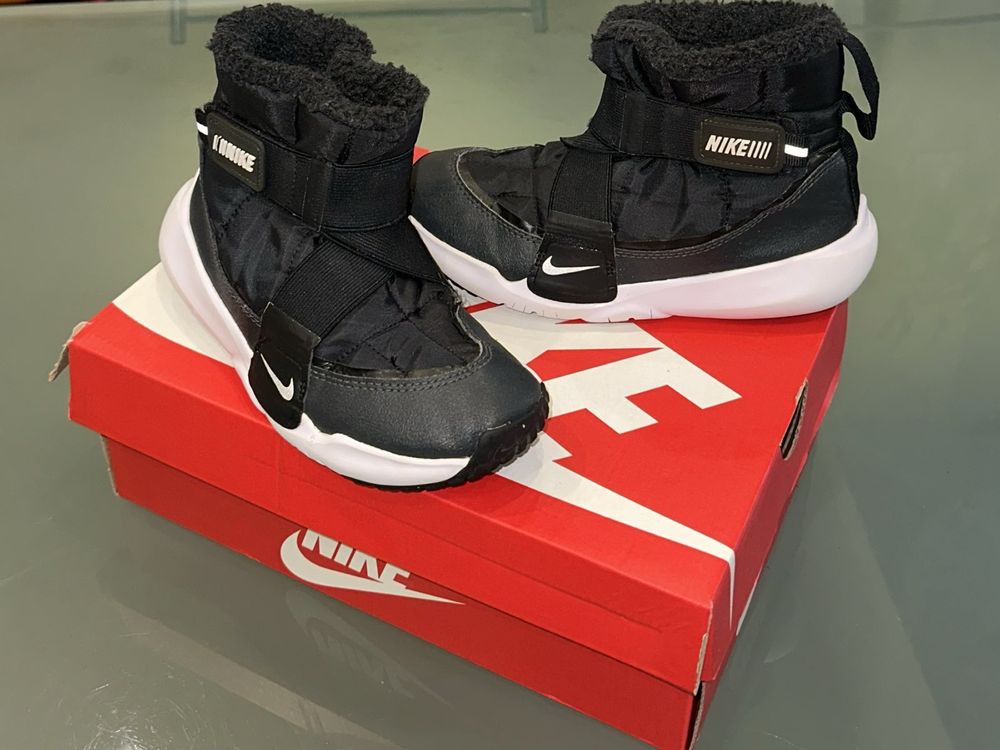 Ботуши Nike размер 32