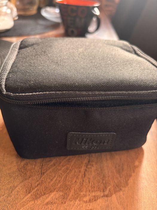 Светкавица Nikon sb 700