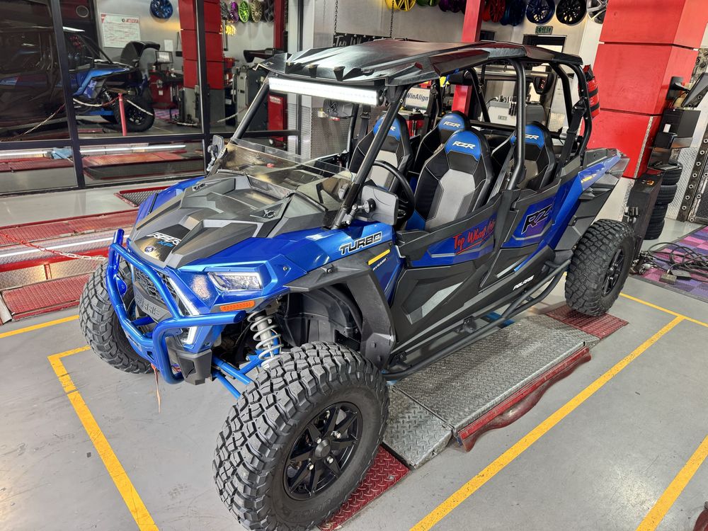 Polaris RZR    Xp4