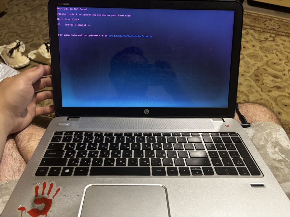 Ноутбук HP Envy 15 Notebook PC  на востоноаление или запчасти