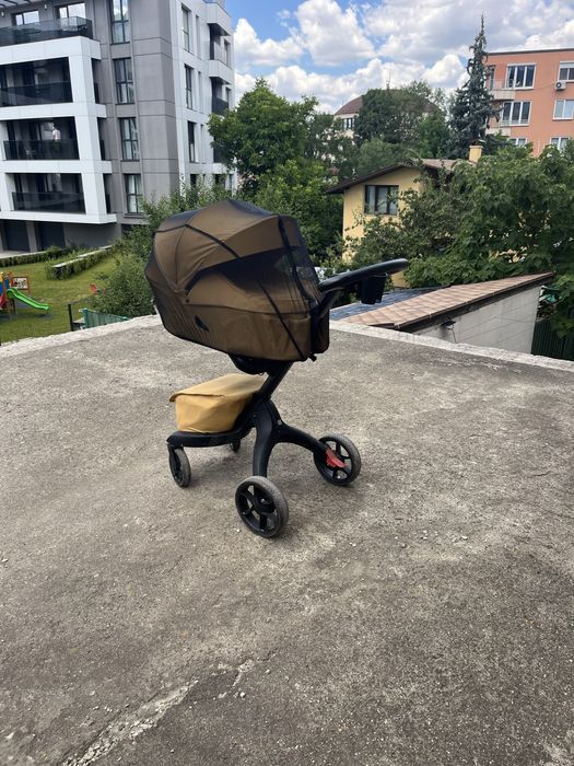 1500лв до 11/11 Бебешка / детска количка Stokke xplory X