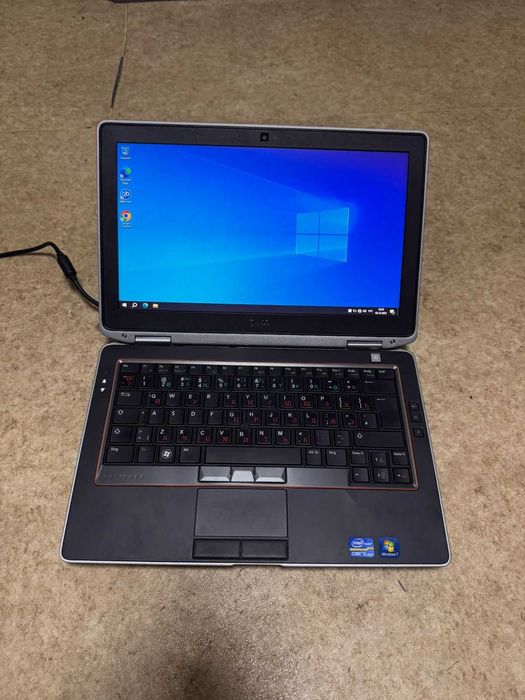 Ноутбук Dell (I5, 4gb оперативки, SSD 128 gb)