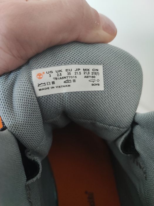 Зимни обувки Timberland номер 35