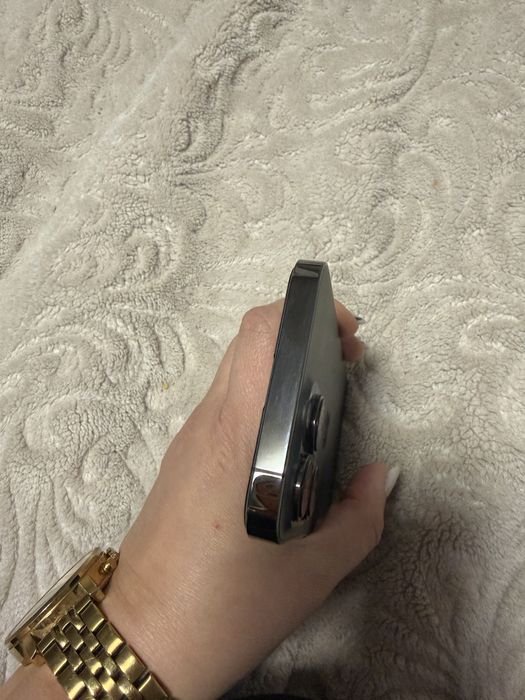 Telefon.  iphone  13  pro