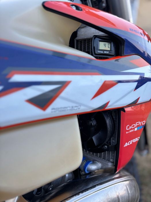 Motor enduro cross KTM exc 250, an 2020 cu 240 de ore, piston A