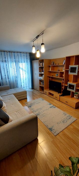 Apartament 3 camere