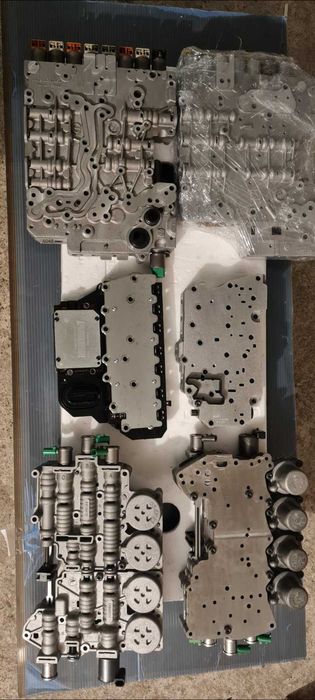 Клапанно тяло/мехатроник/ за автоматични скоростни кутии