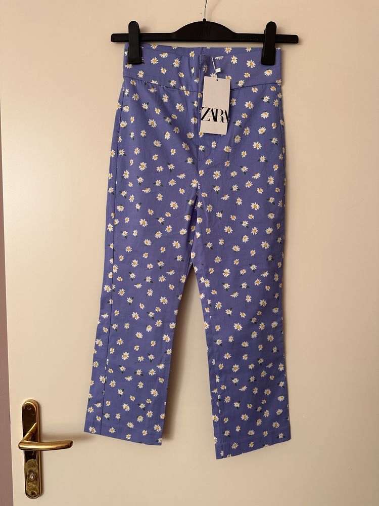 Pantaloni 3/4  Zara