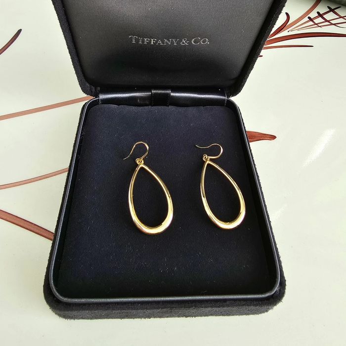 Продам серьги Тиффани из желтого золота 750пробы