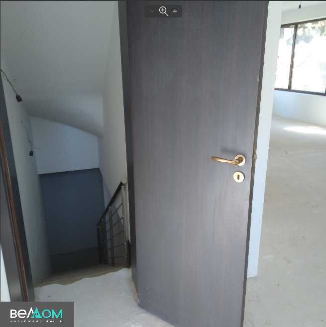 Продава се Къща в Варна, Център - 345 кв.м за 1287 €/кв.м - Снимка #8