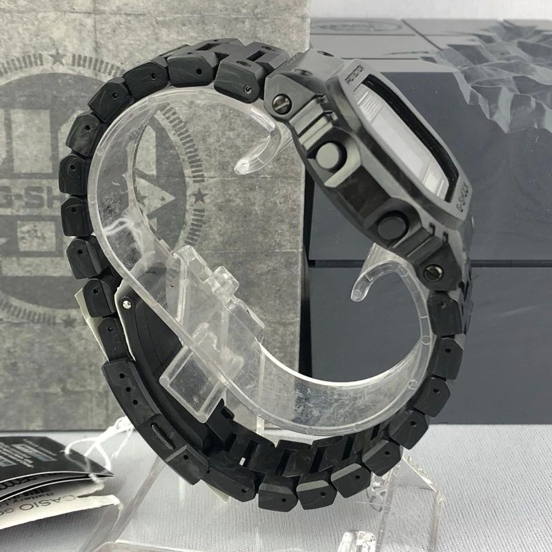 G-SHOCK 40th Anniversary Carbon Edition GCW-B5000UN-1ER