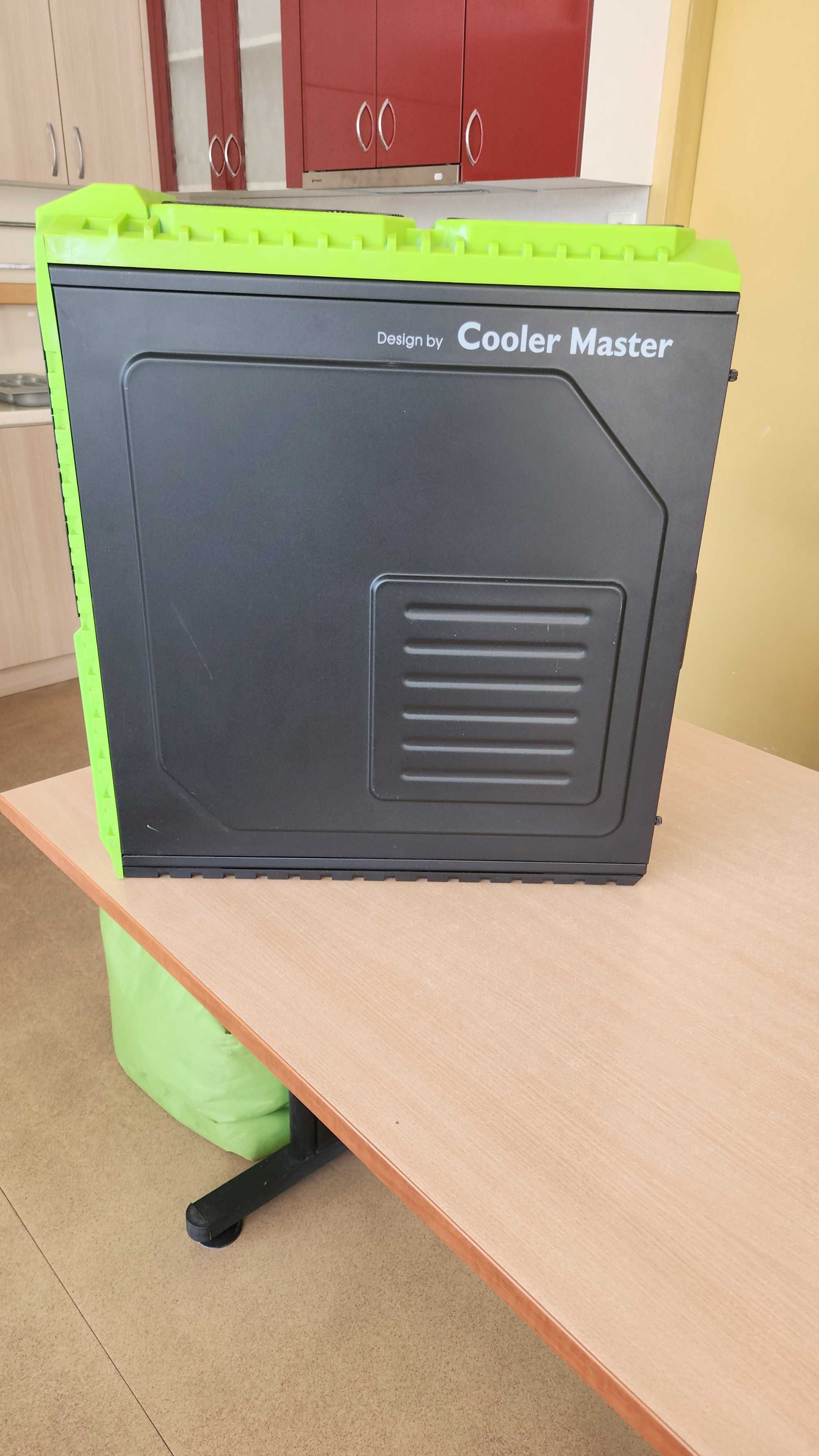 Кутия за компютър cooler master/asus maximus 7 / i7-4770к/corsair cw