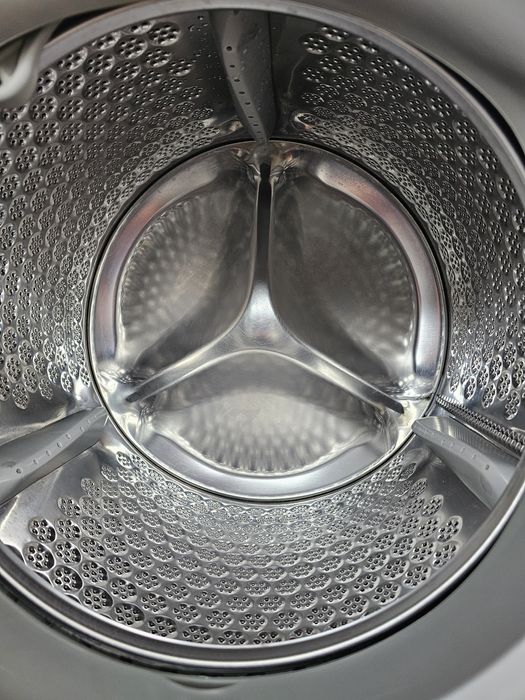 Пералня AEG 7000 Series