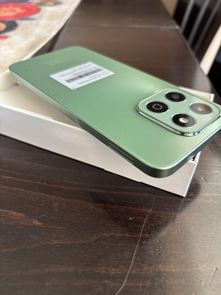 HONOR X6b Чисто НОВ с гаранция
