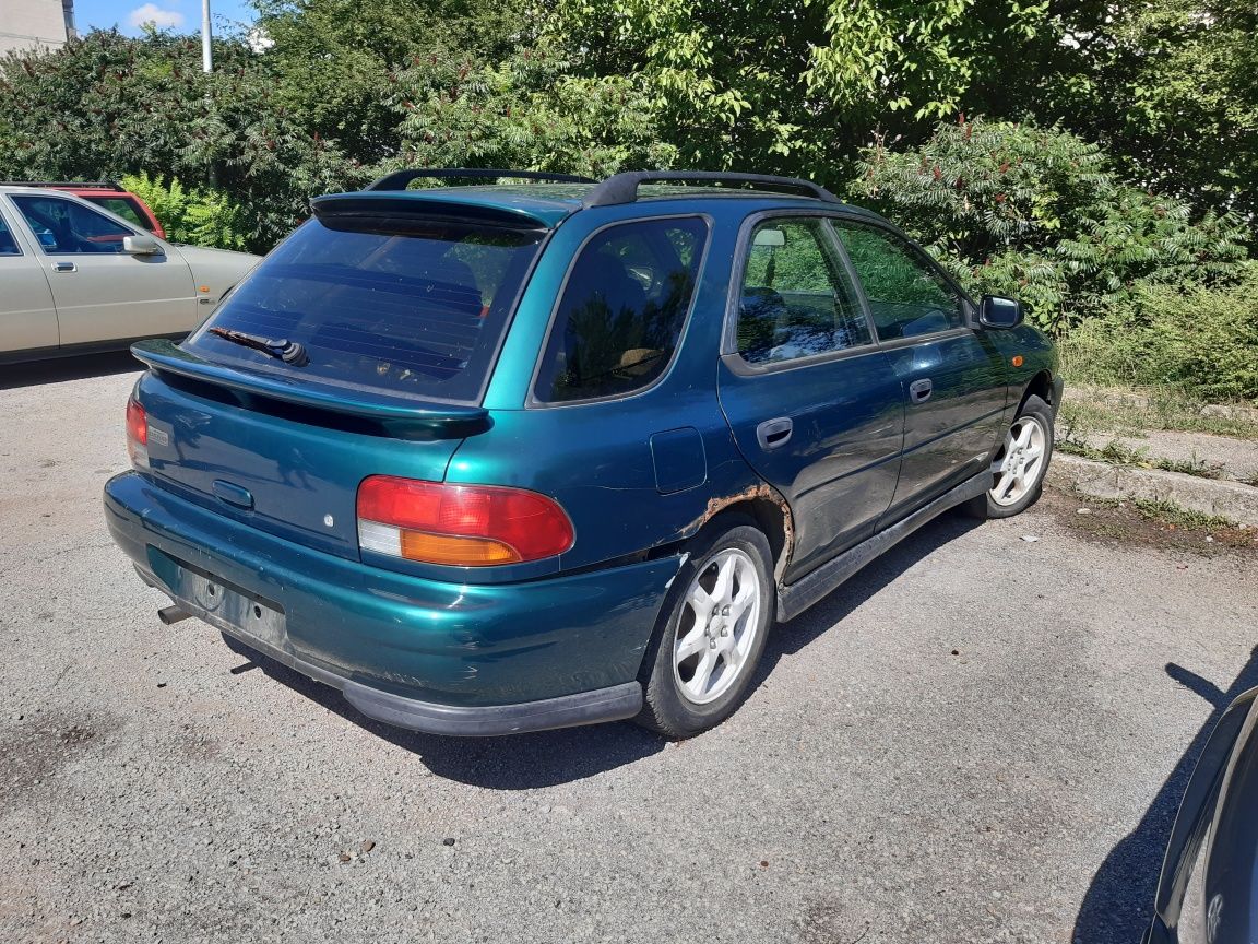 Subaru Impreza 2.0/125k.s.  НА ЧАСТИ