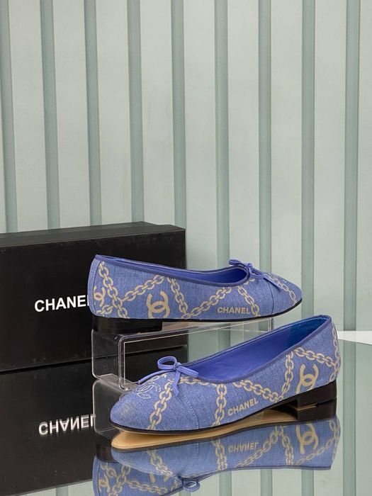 Pantofi-sandale-Balerini Chanel colecția noua Piele naturală 100%