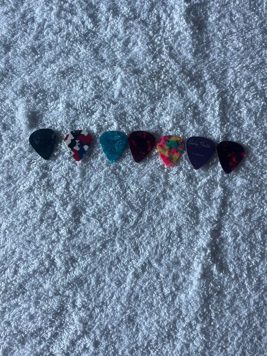 Penițe pentru chitara