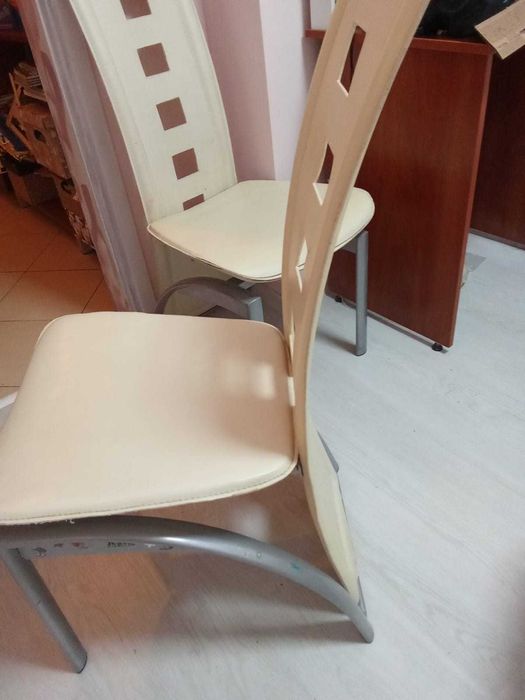 Кухненски столове