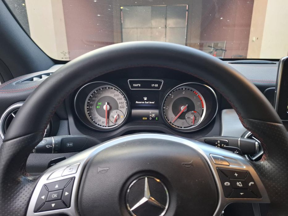 Mercedes CLA 220 AMG