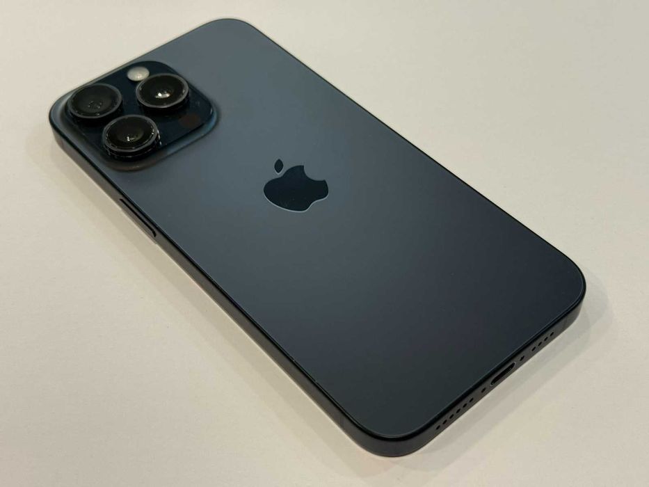 iPhone 15 Pro Max 256GB Blue Titanium