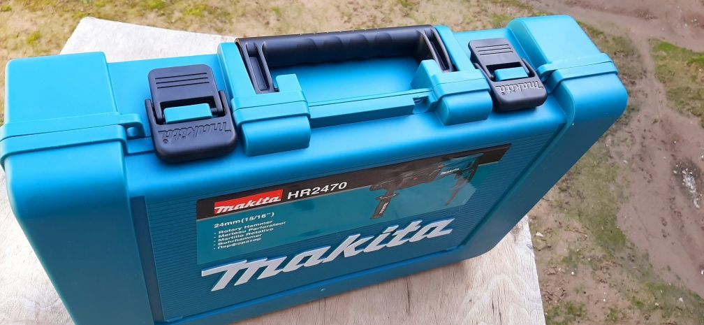 Makita HR2470 Makita