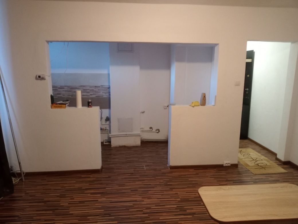 Apartament Zona Visoi Parter La Cheie