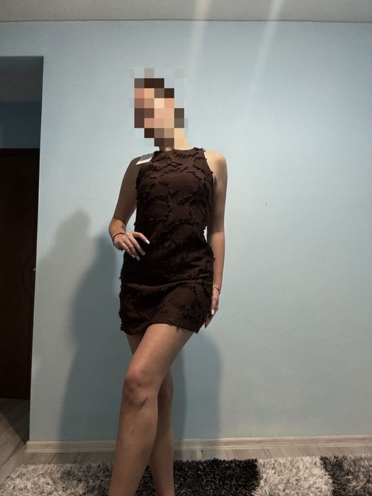 Чисто нова рокля Zara