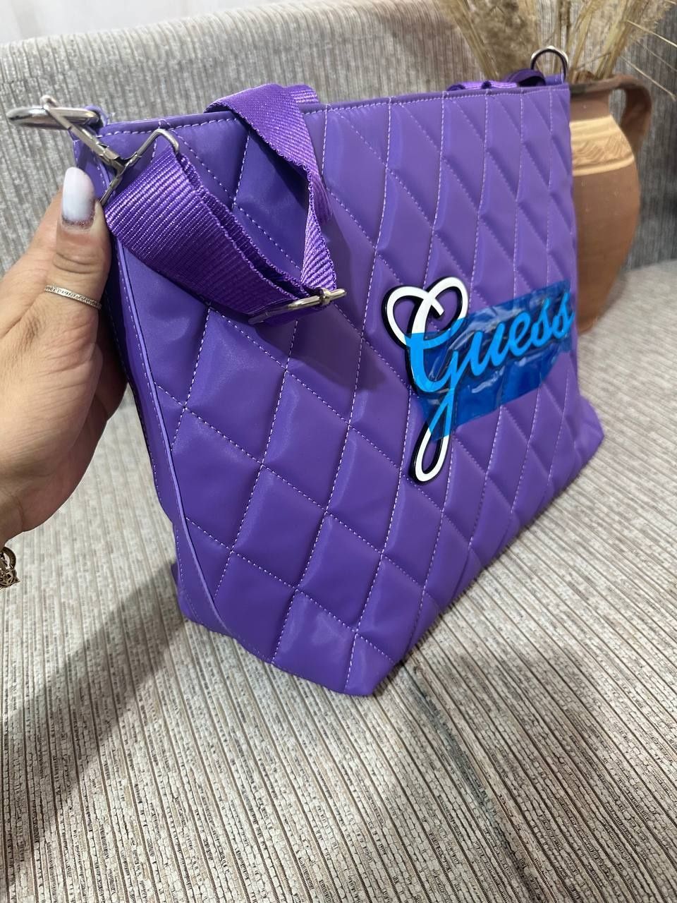 Geantă umăr Guess