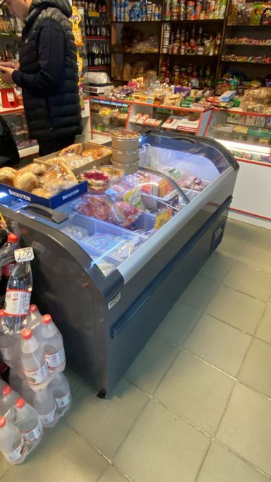 Морозильная камера почти новая