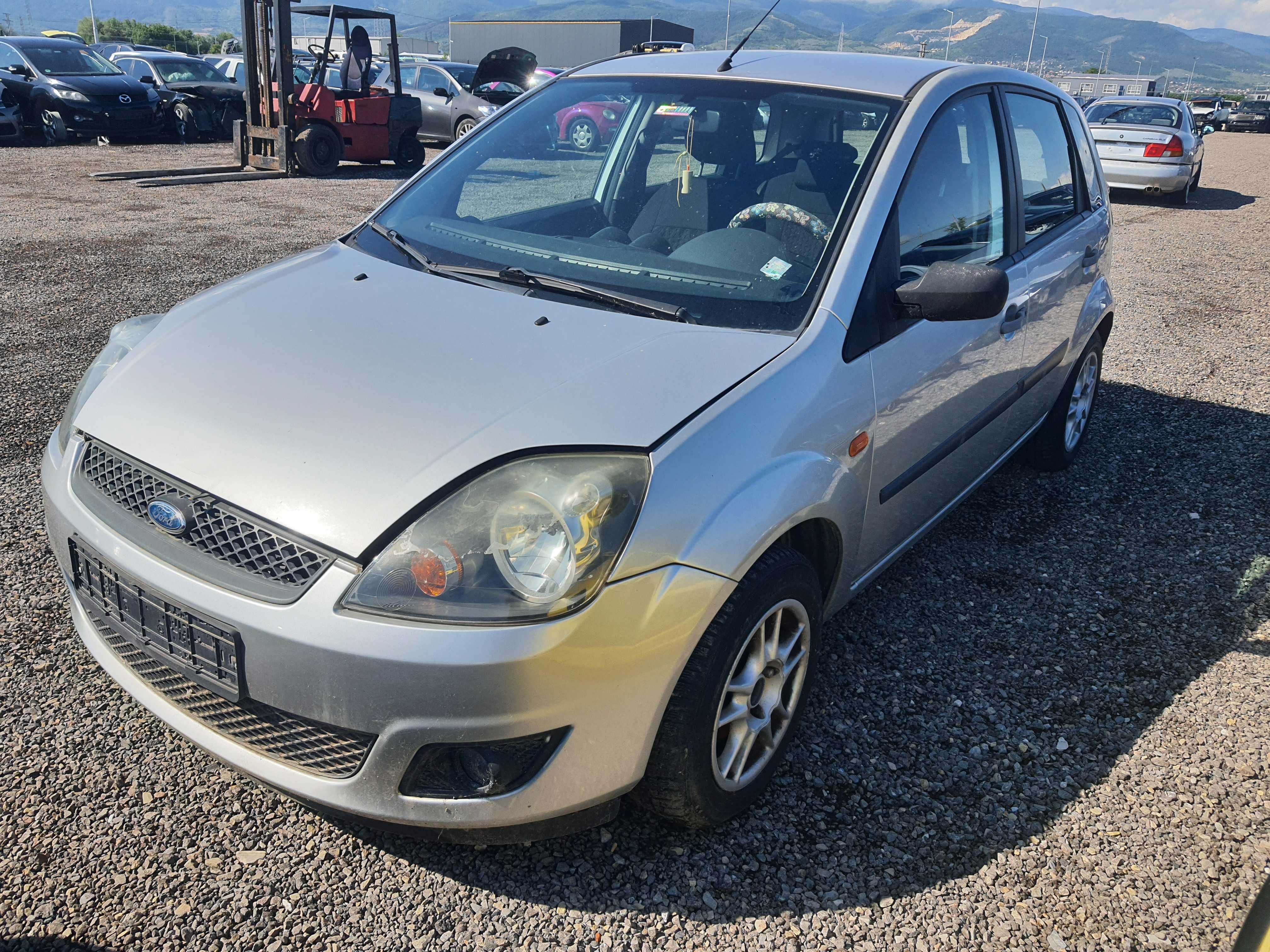 На части! Ford Fiesta 1.4