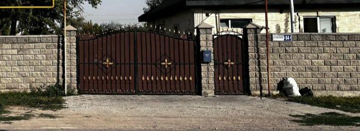 Ворота частный дом  б/у