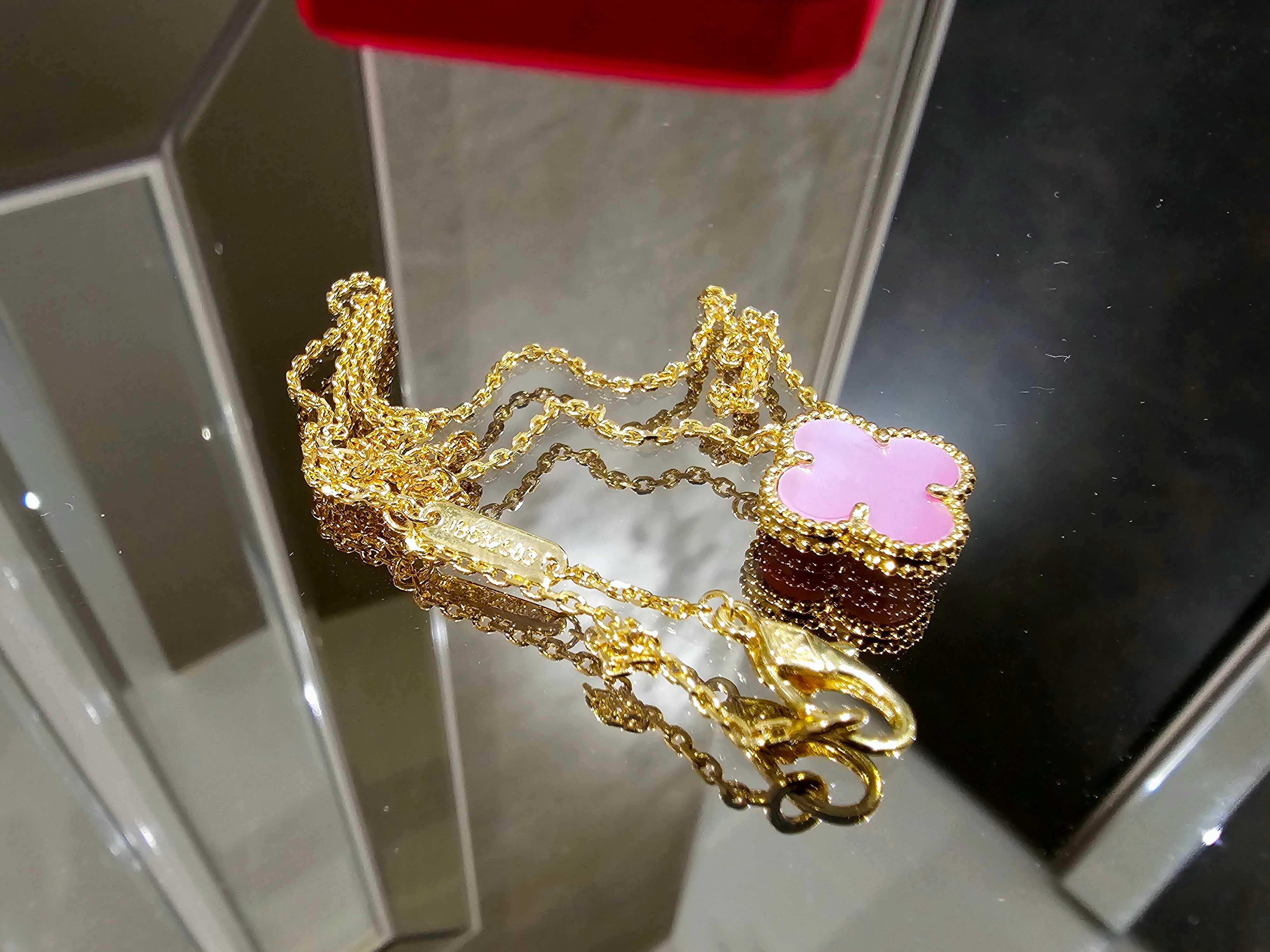 Van Cleef & Arpels VCA Gold Pink Opal Alhambra Clover Дамско Колие
