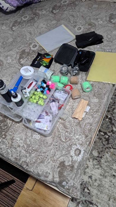 Masina Tatuat + Suport Brat Profesional