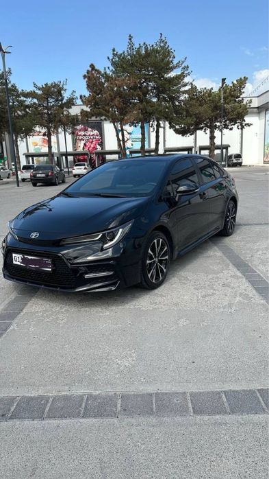 Toyota Levin srochna sotiladi