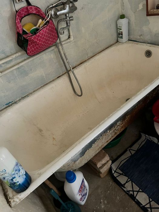 Ванна металль    .