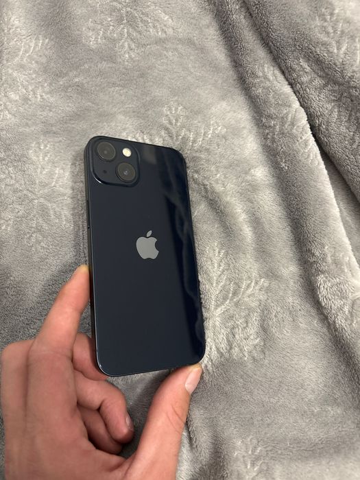 Vând IPhone 13 128 Gb