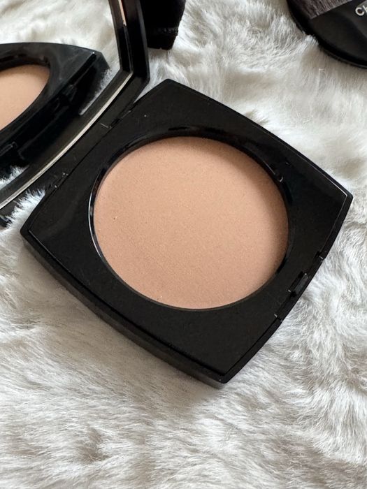 Chanel Les Beiges pudra