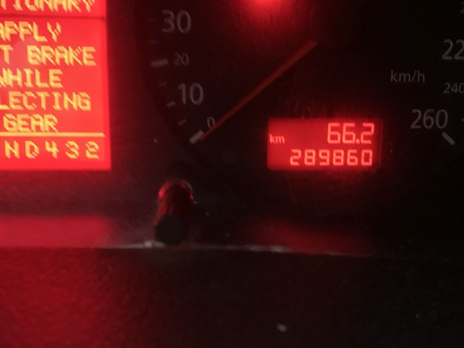 продава се ауди а6 quattro или бартер за бус или ван