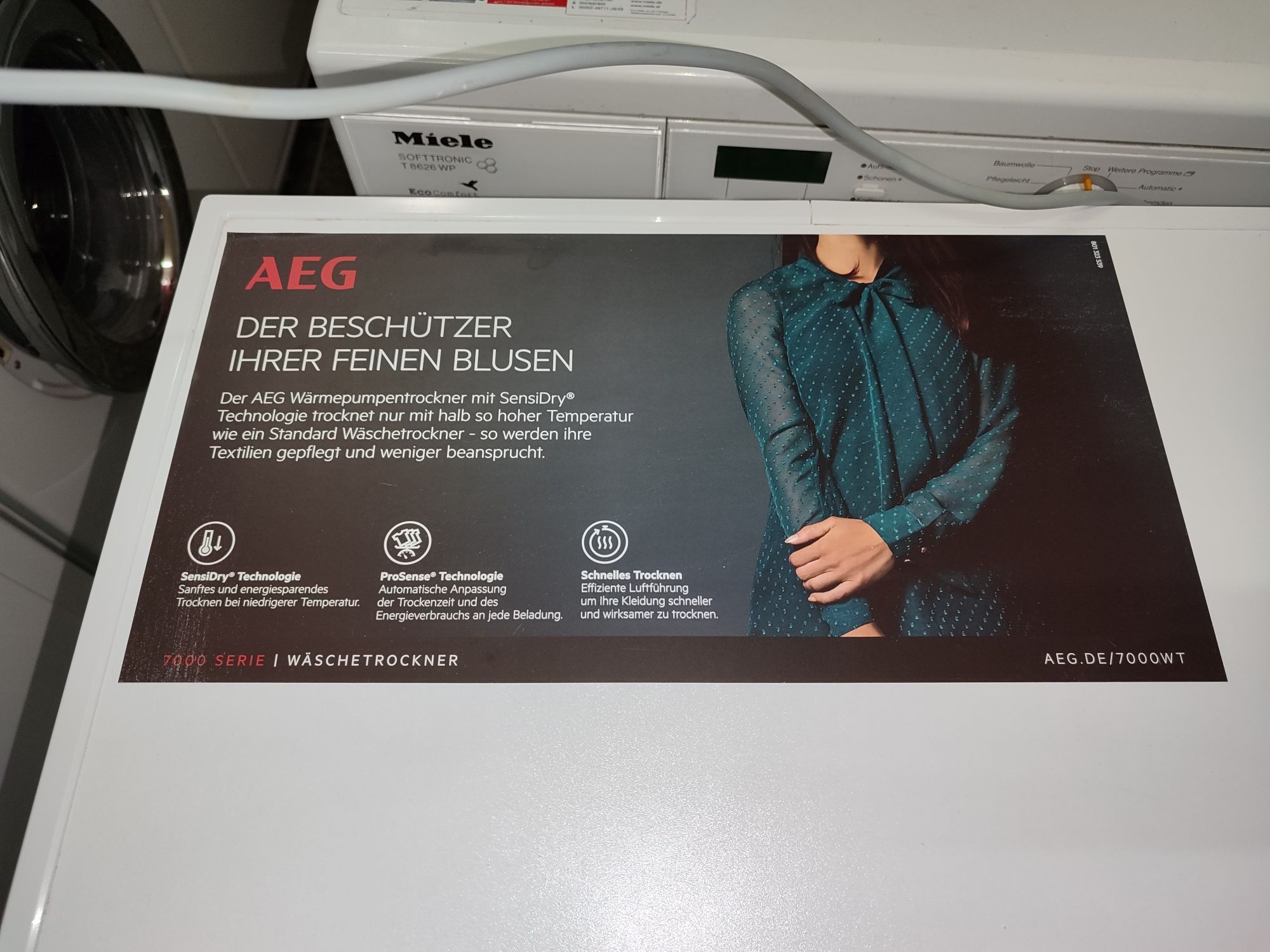 Термопомпена сушилня AEG Lavatherm T7DB40688 - 8кг.енергиен клас  A+++