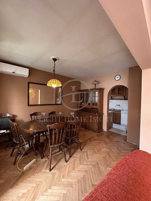 Продава се Тристаен апартамент в Пловдив, Център - 140 кв.м за 1750 €/кв.м - Снимка #3