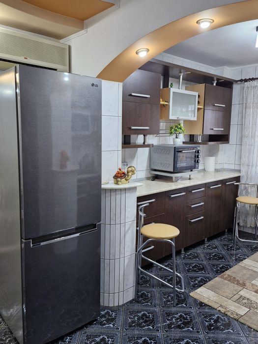Apartament 2 camere de închiriat