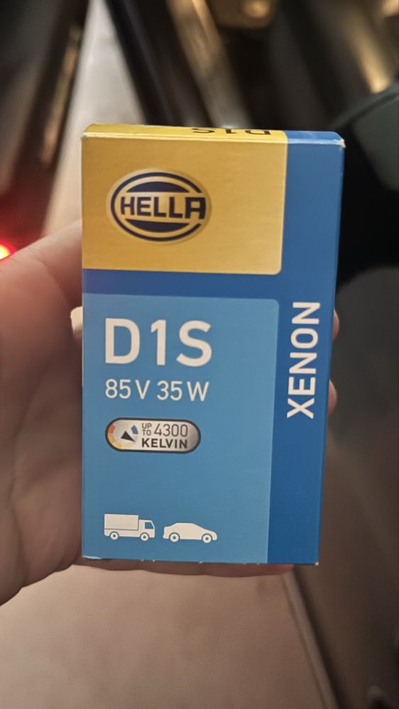 Крушки Hella D1S